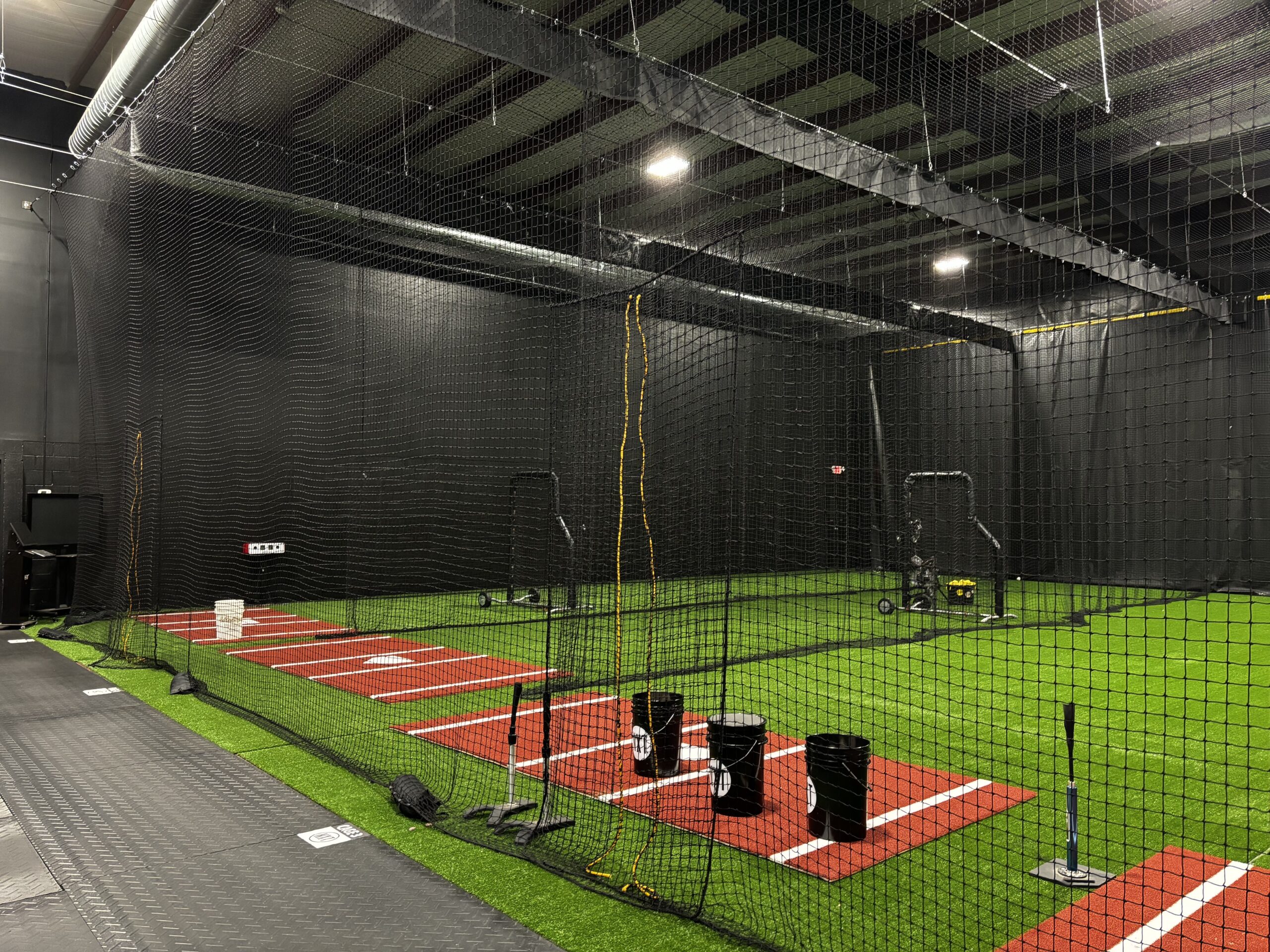 The Benefits of Year-Round Baseball and Softball Training